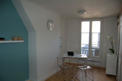 Le centre chiropratique Oberkampf est situé au 17 rue de Crussol, 75011 Paris.